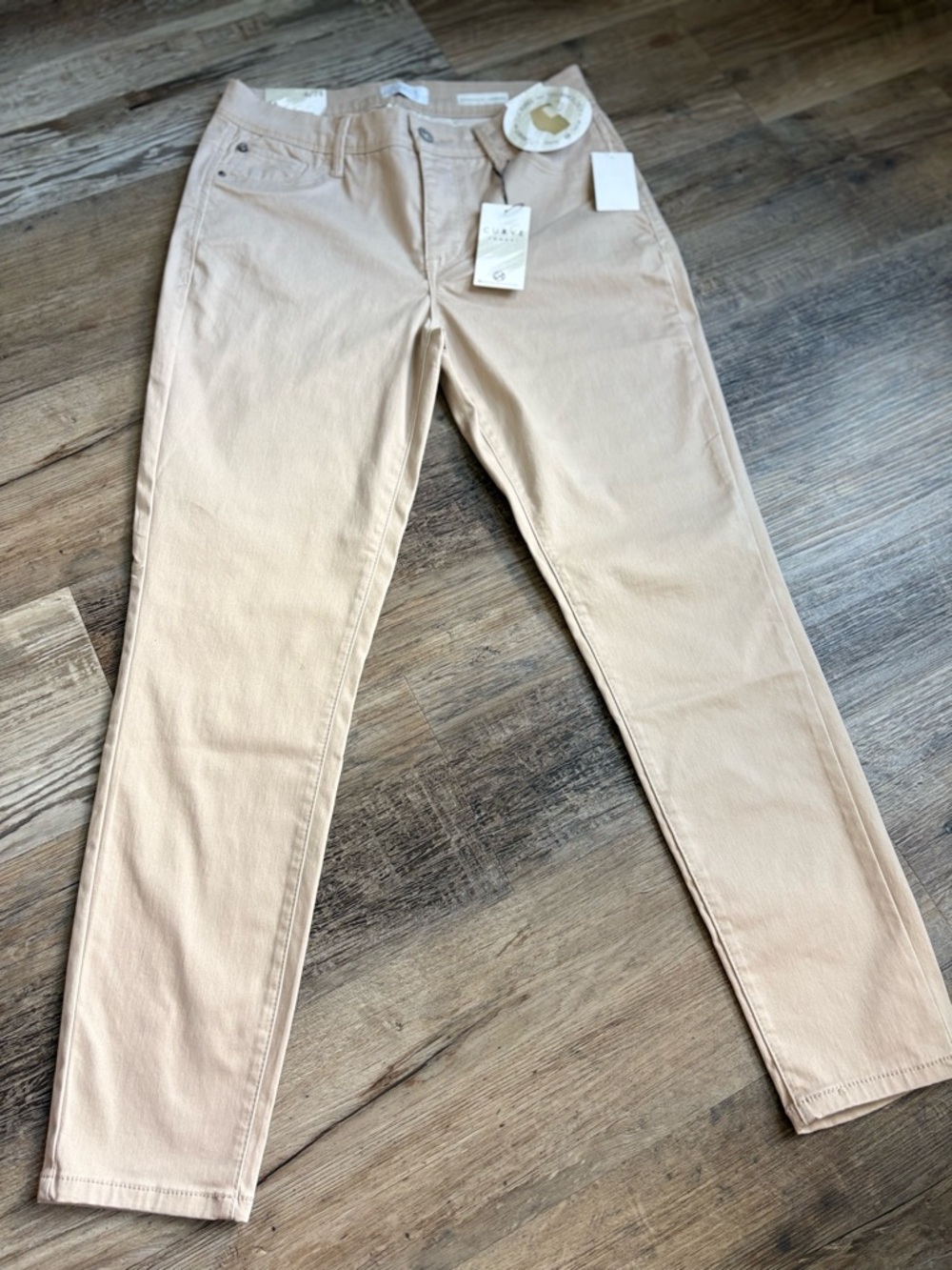 NWT Kensie Curve Appeal Minimalist Jegging High Rise Skinny Jeans Beige Size 6/2